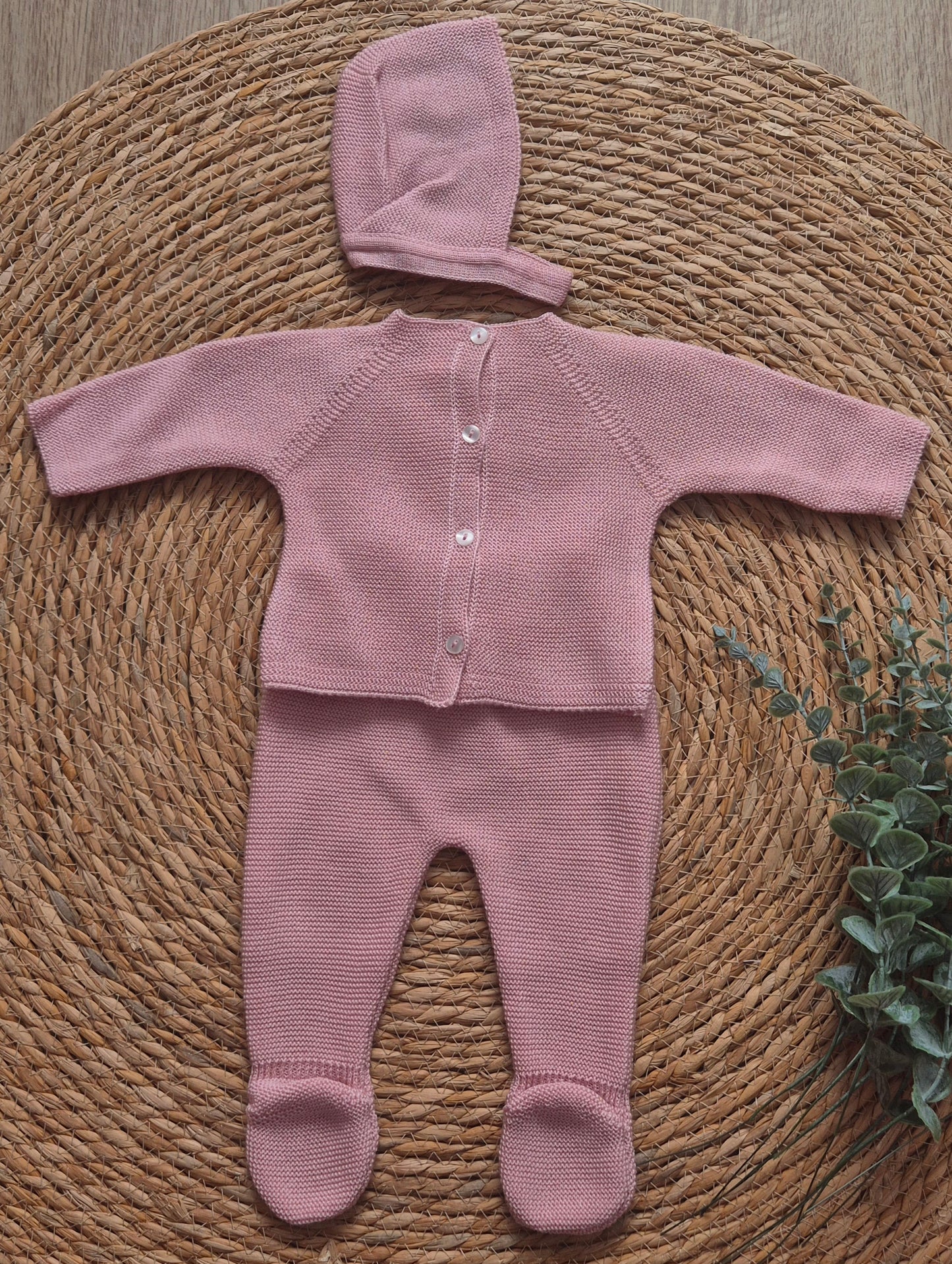 Conjunto primera puesta
