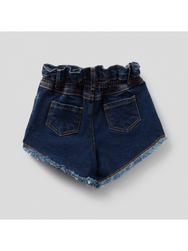 Pantalón corto